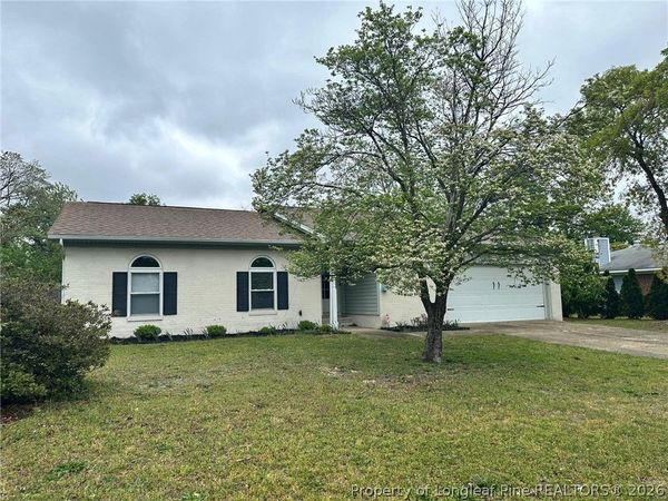 6850 Buttermere Drive, Fayetteville, NC 28314
