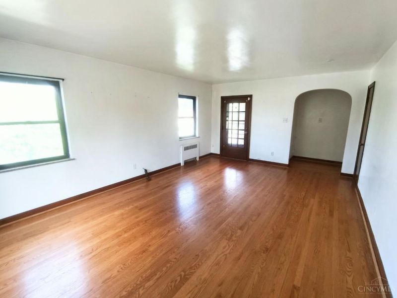 2449 Ferguson Road, Cincinnati, OH 45238 Photo 9