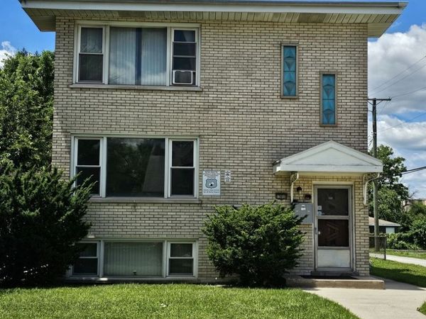 13810 S La Salle Street , Unit 1, Riverdale, IL 60827