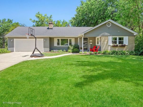3913 Forest Avenue , Downers Grove, IL 60515