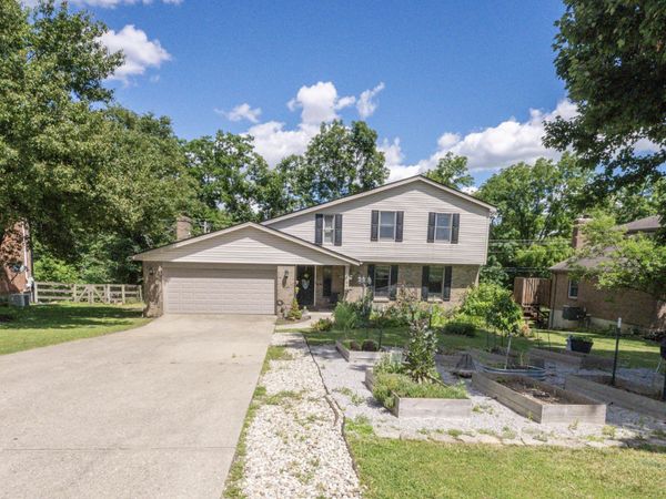 705 Oakridge Drive, Union, KY 41091