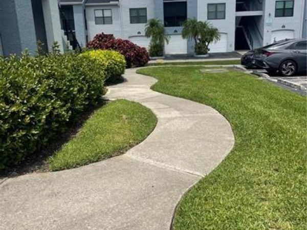 13521 Eagle Ridge DR, Unit 123, FORT MYERS, FL 33912