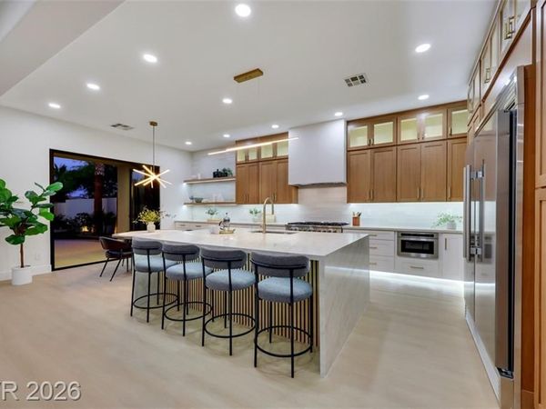 3302 Saddle Soap Court, Las Vegas, NV 89135