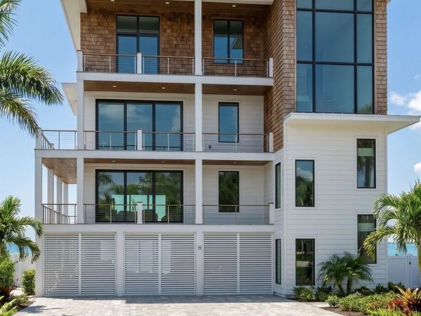 104 Seapath Estates Drive, Wrightsville Beach, NC 28480