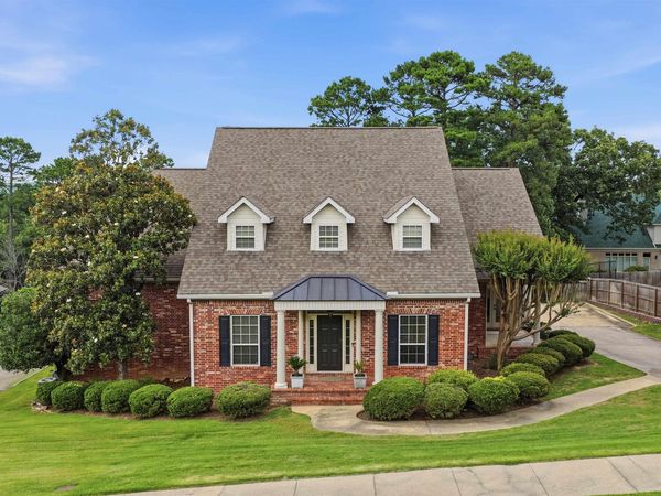 22 Bayonne Court , Little Rock, AR 72223