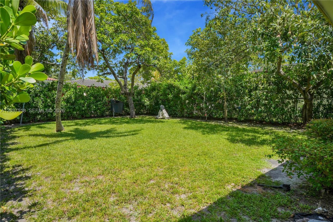 6822 NE 5th Ave, Unit -, Miami, FL 33138 Photo