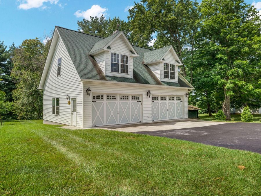 Property Image 61