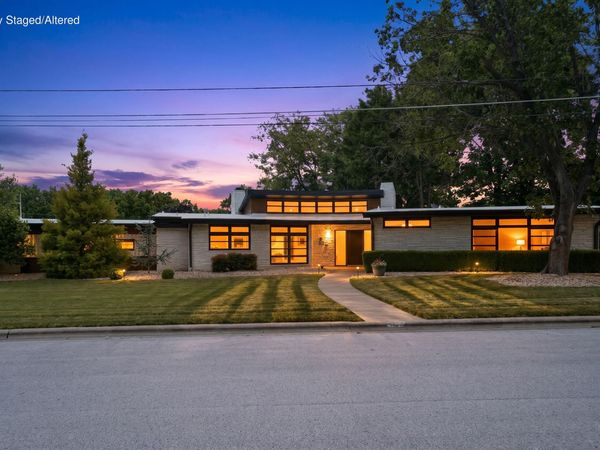 809 E Linwood Drive , Springfield, MO 65807