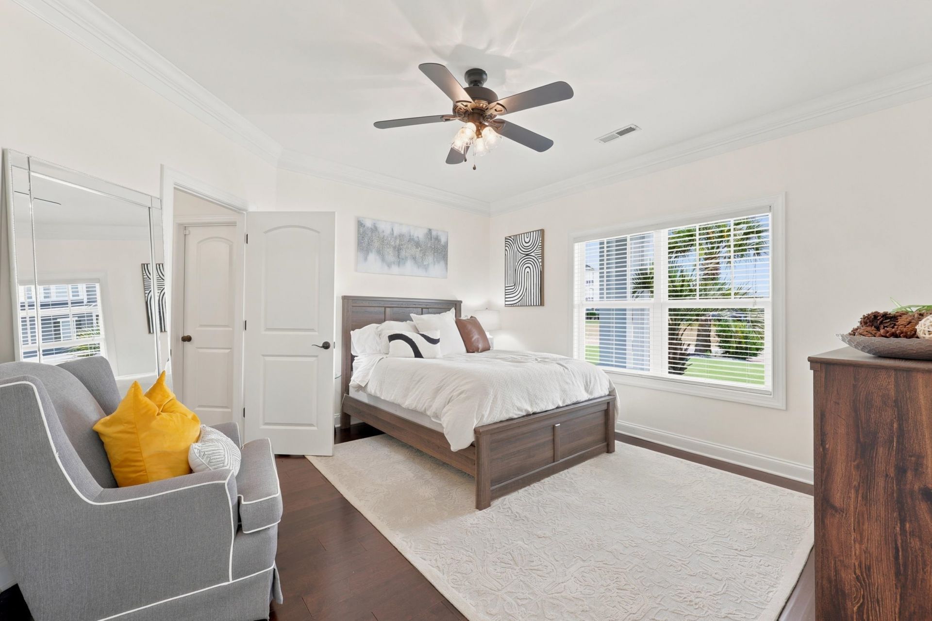 504 Saint Julian Ln.  Photo 33