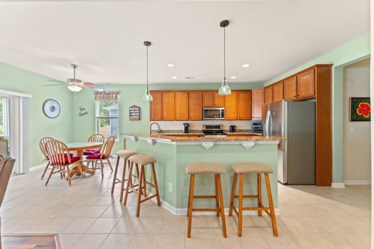 733 Lafayette Park Dr.  Photo 12