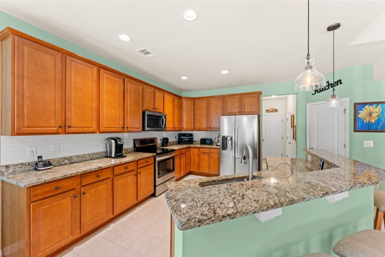 733 Lafayette Park Dr.  Photo 15