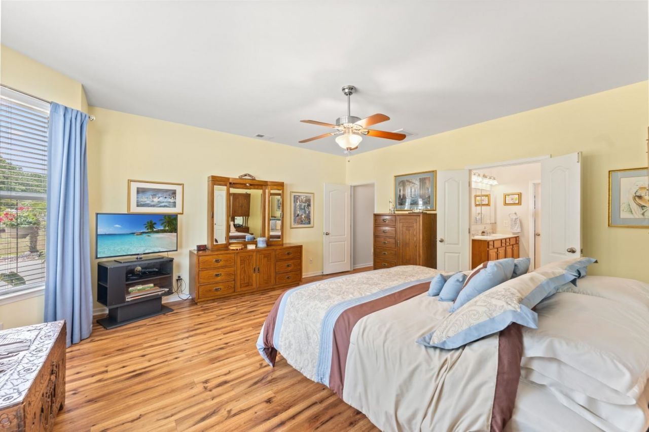 733 Lafayette Park Dr.  Photo 20