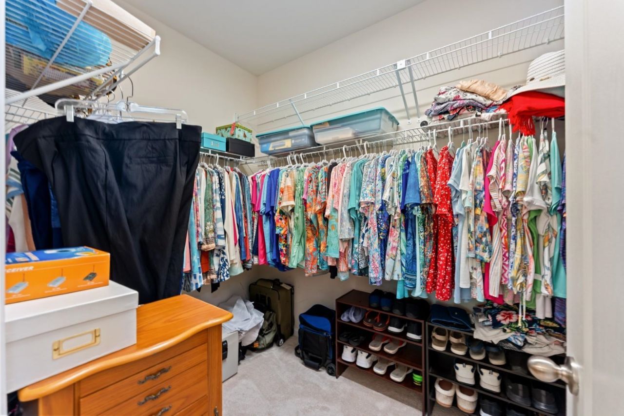 733 Lafayette Park Dr.  Photo 21