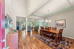 733 Lafayette Park Dr.  photo 4
