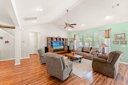 733 Lafayette Park Dr.  photo 4