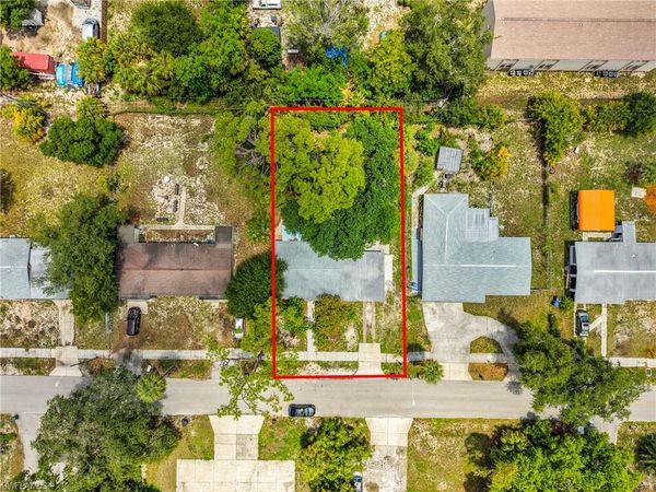 2351 Dora ST , FORT MYERS, FL 33901