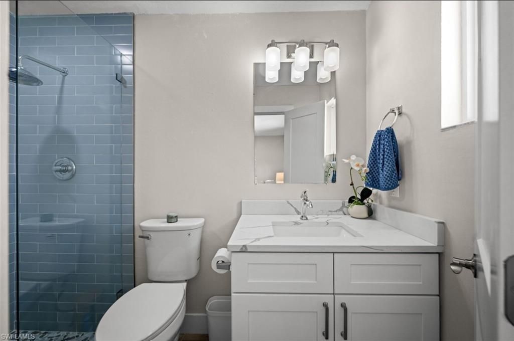 373 Egret Ave , Naples, FL 34108 Photo