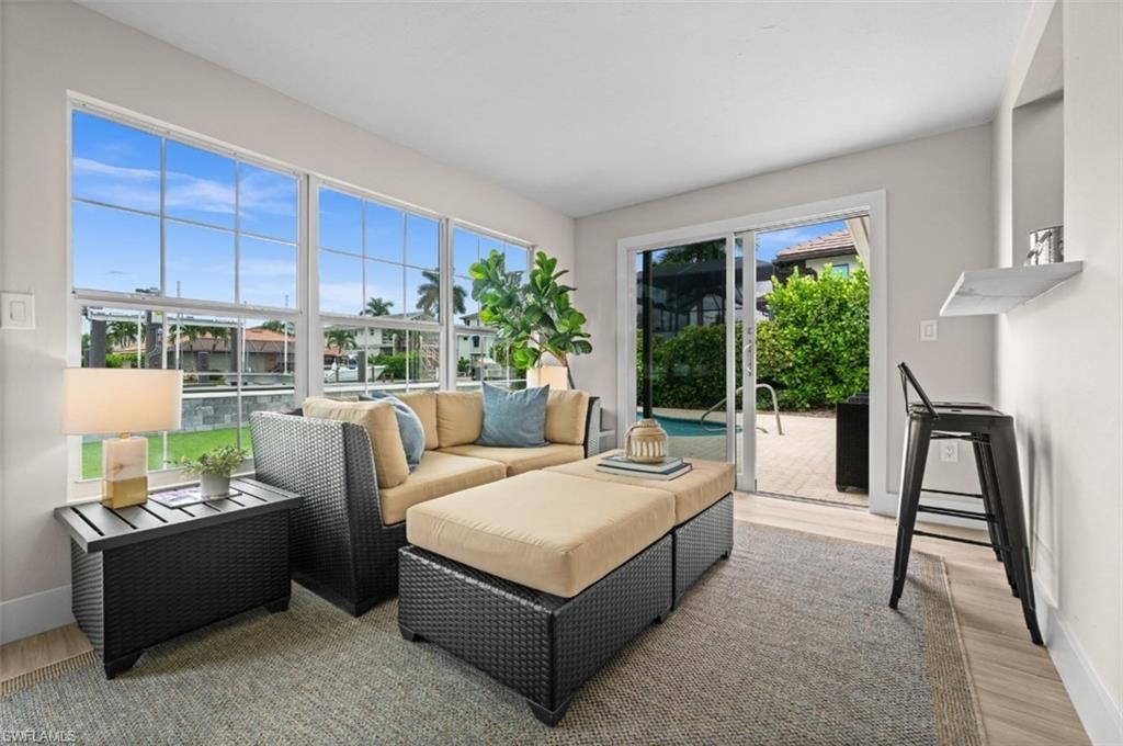 373 Egret Ave , Naples, FL 34108 Photo
