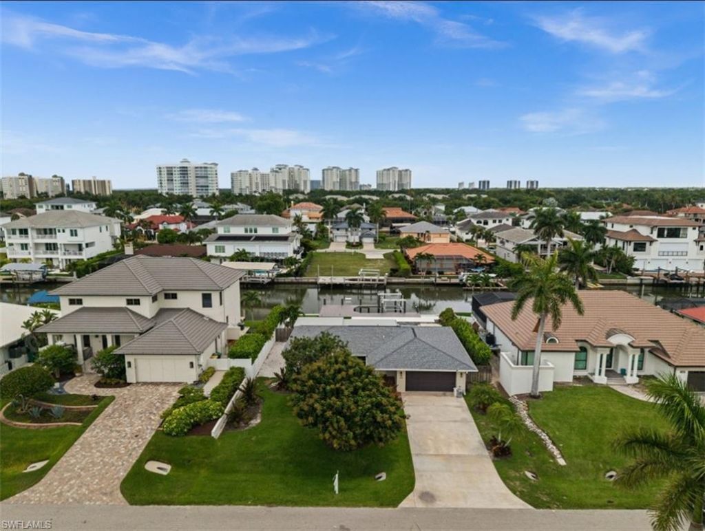 373 Egret Ave , Naples, FL 34108 Photo