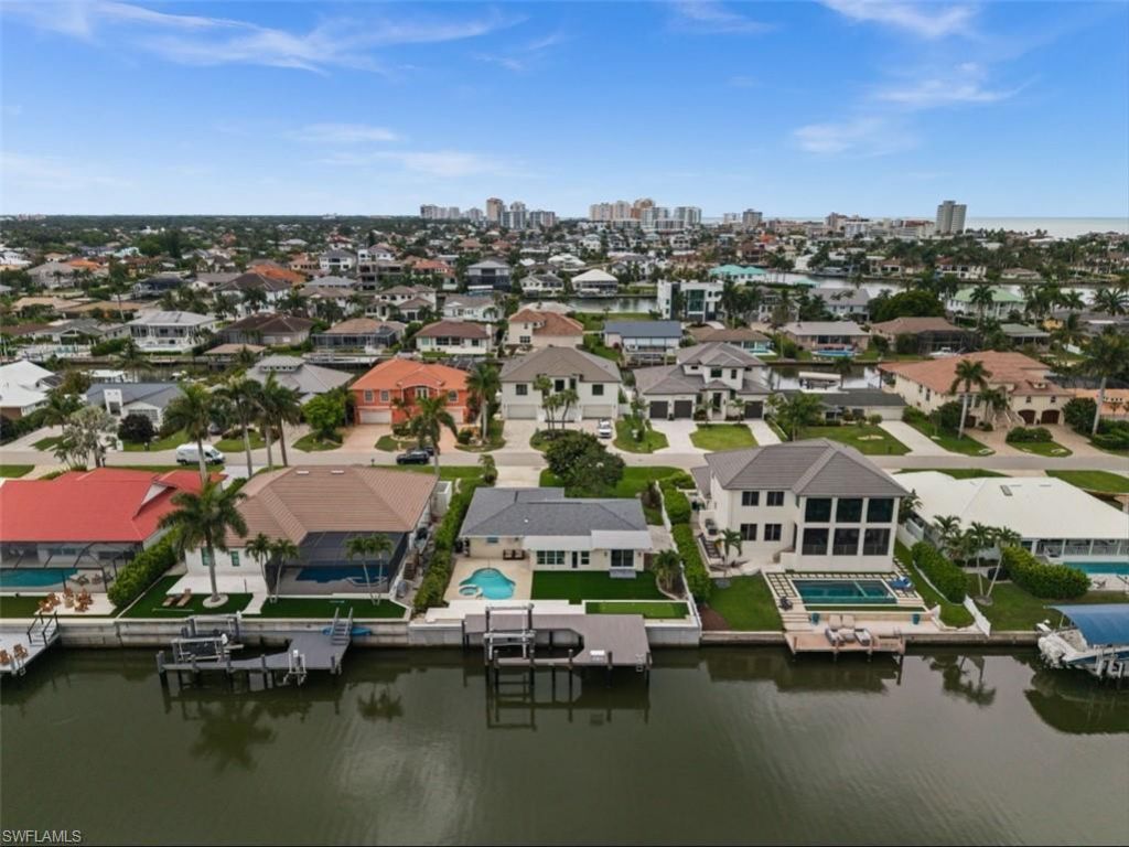 373 Egret Ave , Naples, FL 34108 Photo