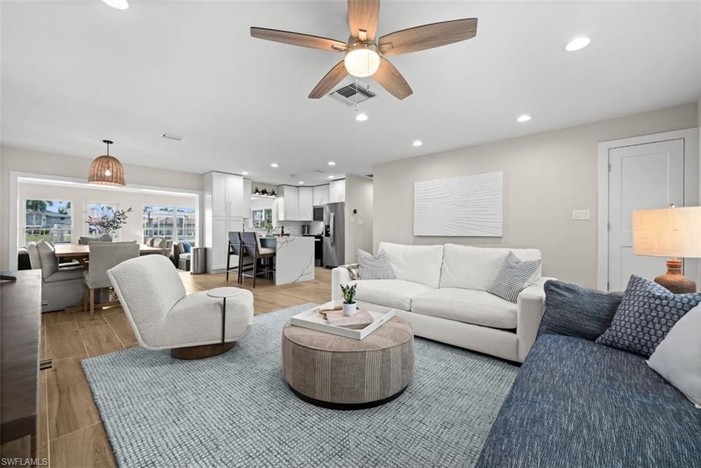 373 Egret Ave , Naples, FL 34108 Photo
