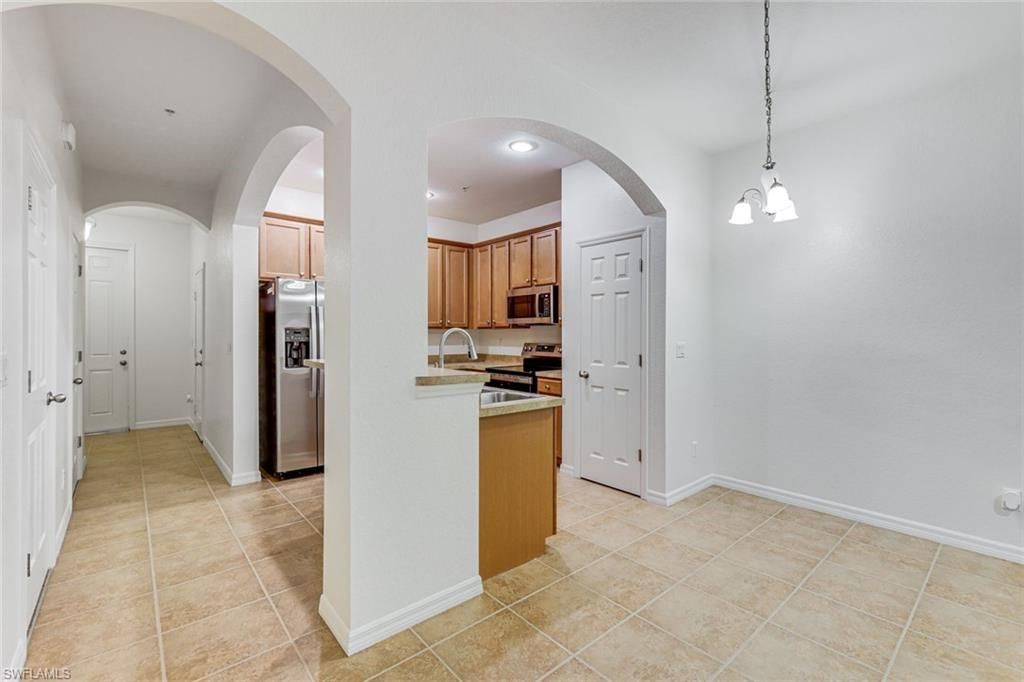 19551 Bowring Park Rd , Unit 104, Fort Myers, FL 33967 Photo