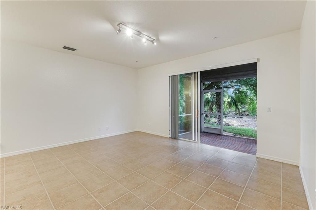 19551 Bowring Park Rd , Unit 104, Fort Myers, FL 33967 Photo