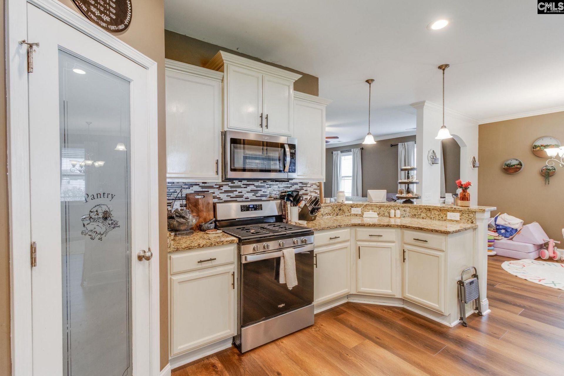 54 Revelstone Way Way  Photo 13