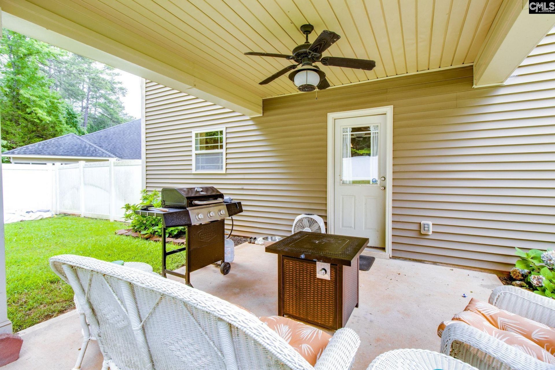 54 Revelstone Way Way  Photo 31