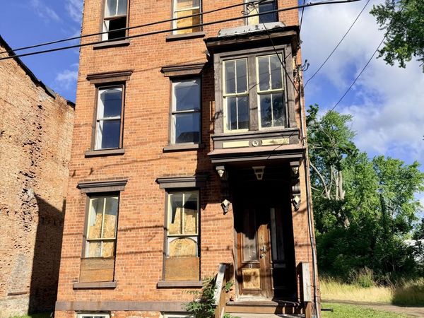 13 Lexington Avenue, Albany, NY 12206