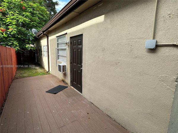 2443 Cleveland St, Unit 1, Hollywood, FL 33020