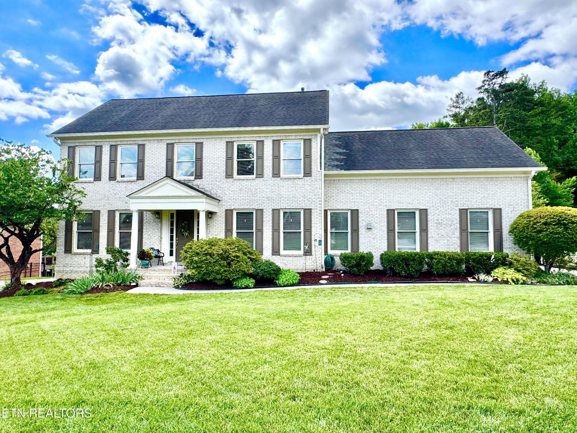 69 Rolling Links Blvd, Oak Ridge, TN 37830 Main Photo