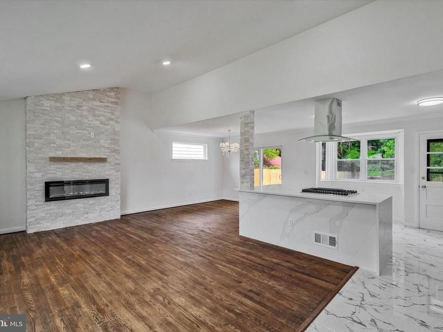 9831 Singleton Drive, Bethesda, MD 20817 Main Photo