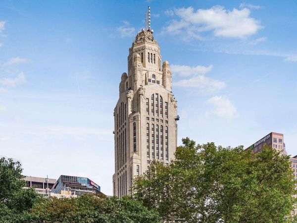 50 W Broad Street , Unit 2801, Columbus, OH 43215