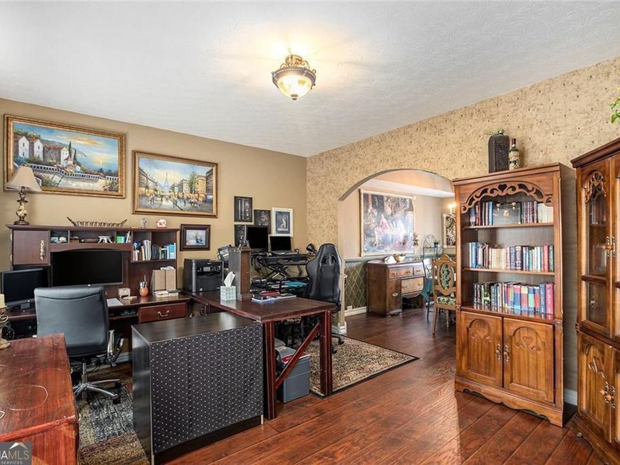 Property Image 16