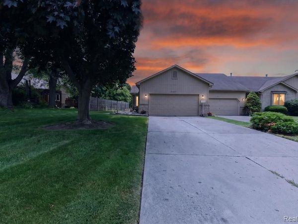 6407 Western Way, Flint Twp, MI 48532