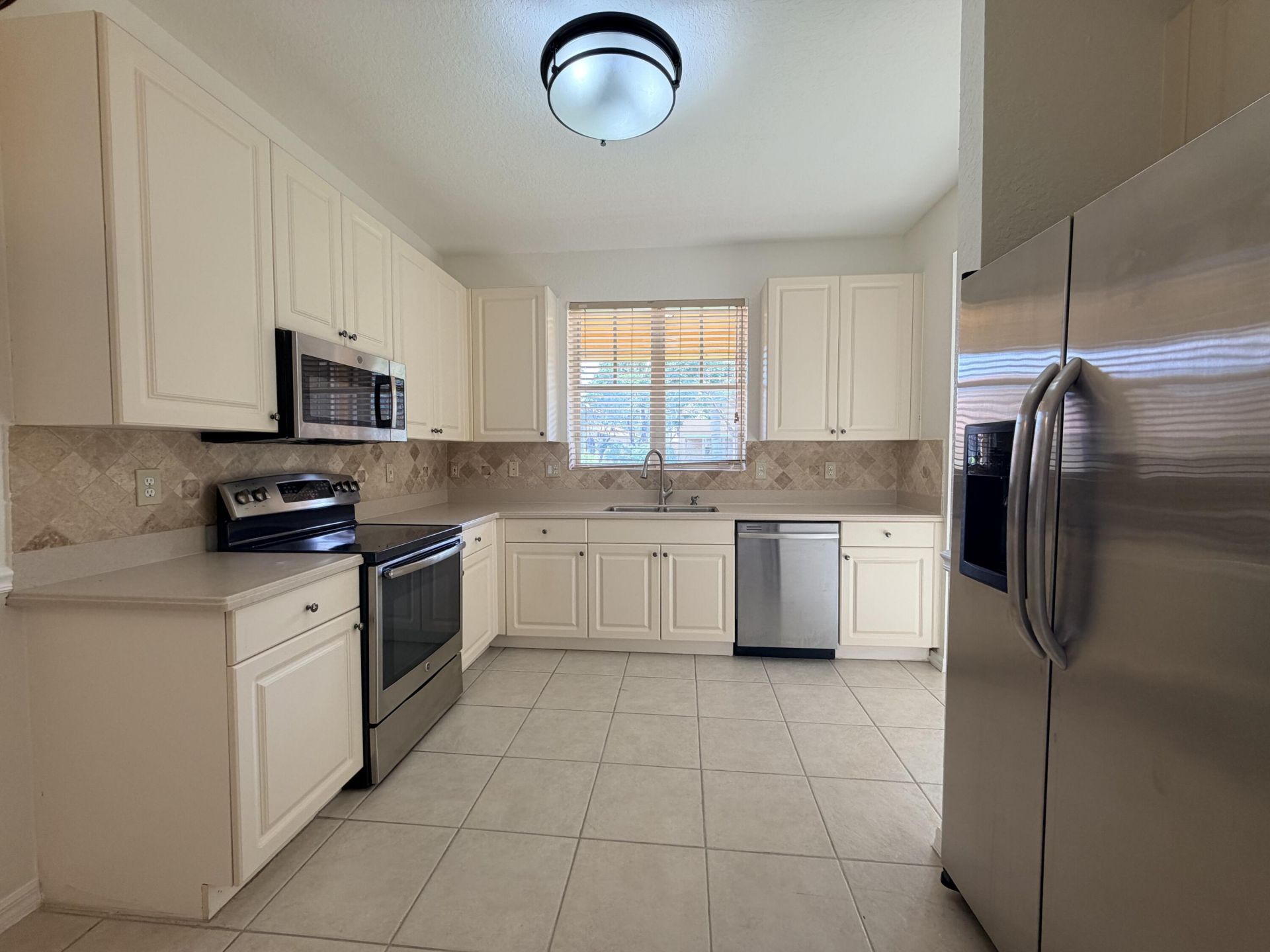 5772 NW 119th Drive, Coral Springs, FL 33076 Photo