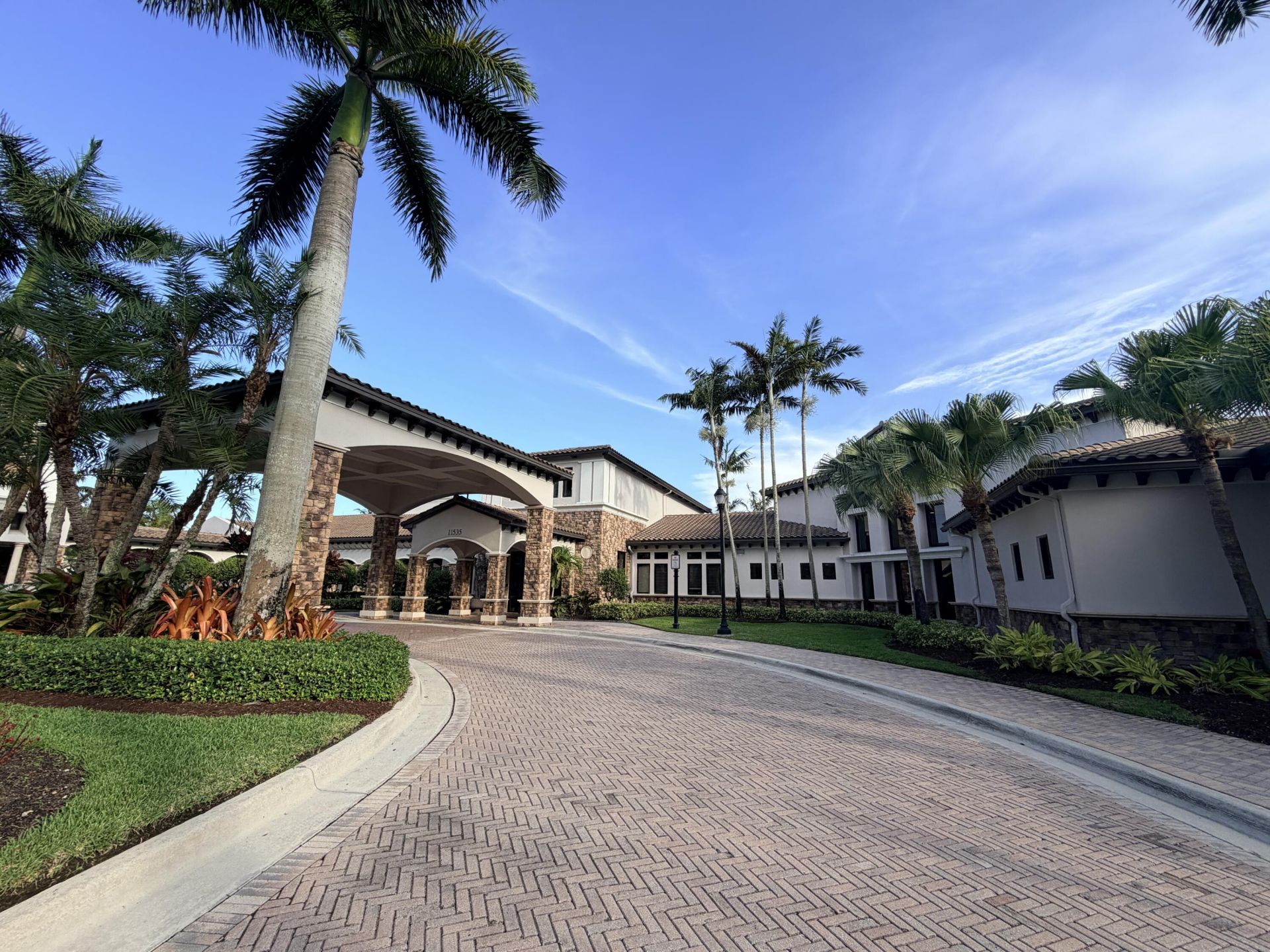 5772 NW 119th Drive, Coral Springs, FL 33076 Photo