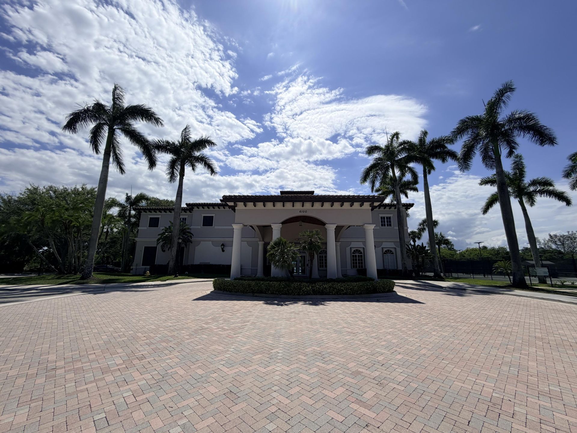 5772 NW 119th Drive, Coral Springs, FL 33076 Photo