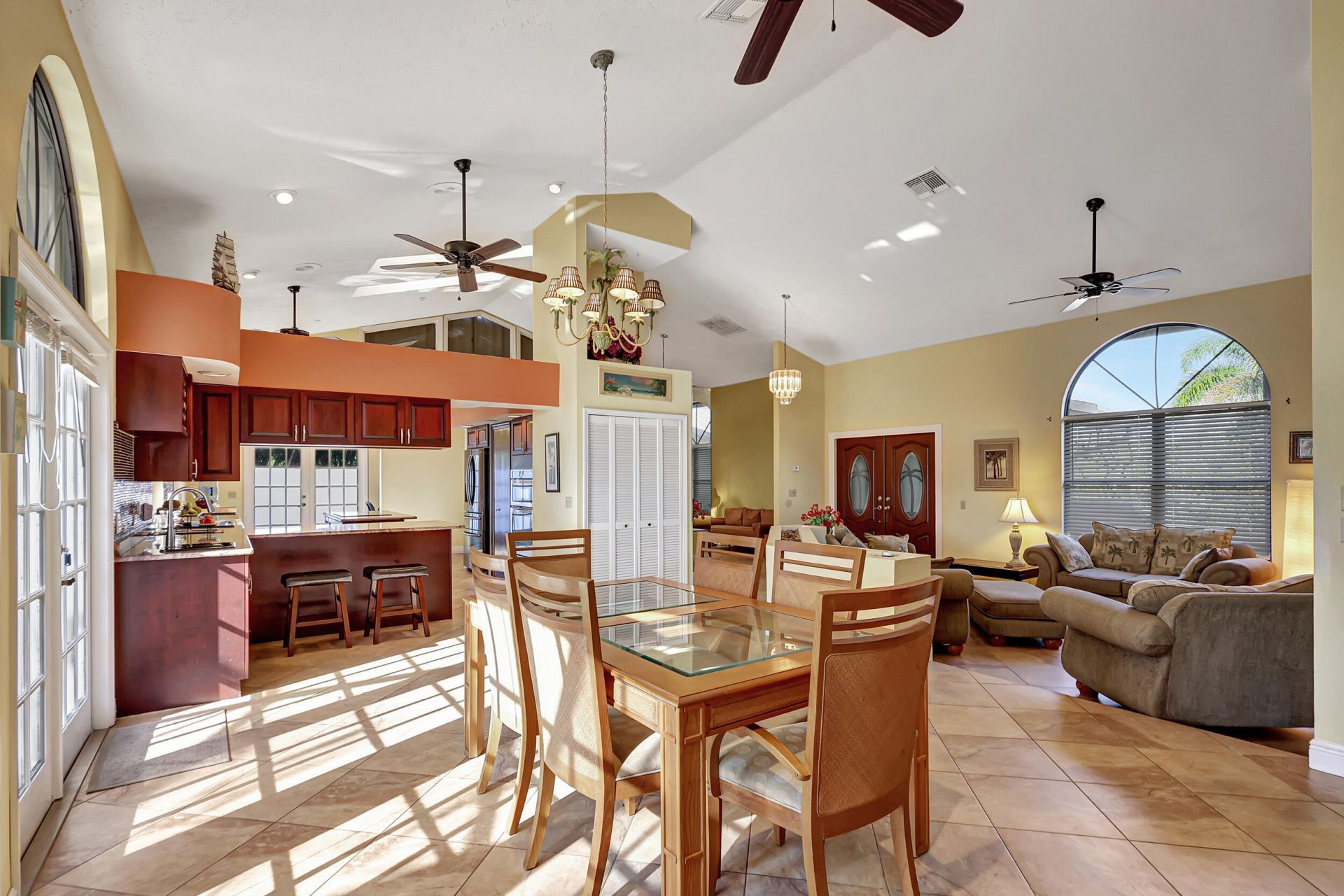 137 Queens Road, Fort Pierce, FL 34949 Photo