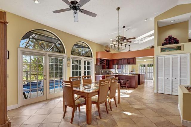 137 Queens Road, Fort Pierce, FL 34949 Photo
