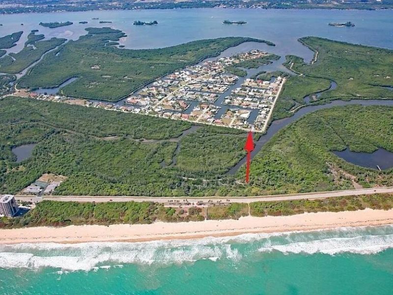 137 Queens Road, Fort Pierce, FL 34949 Photo