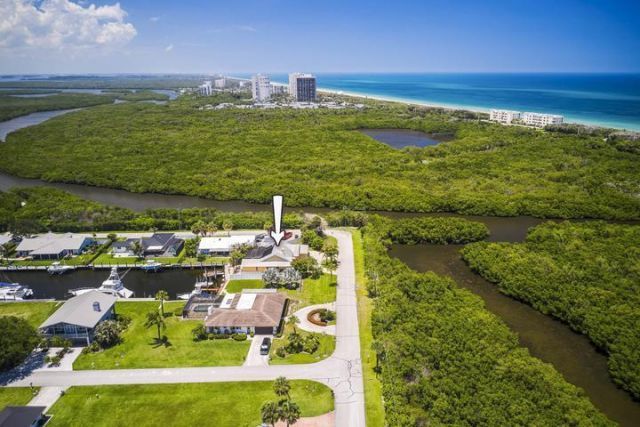 137 Queens Road, Fort Pierce, FL 34949 Photo