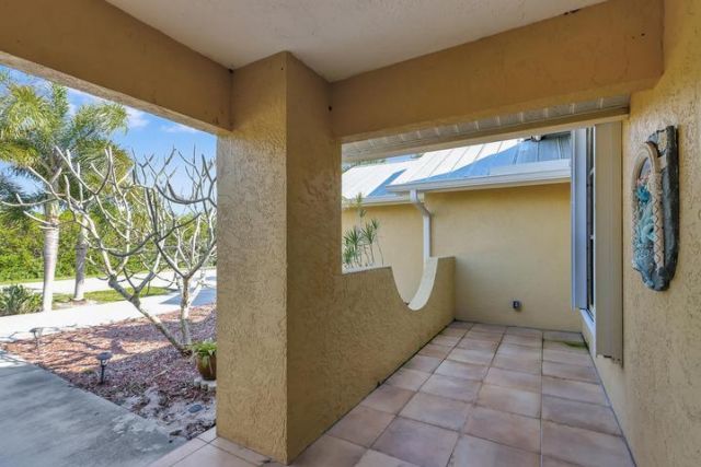137 Queens Road, Fort Pierce, FL 34949 Photo
