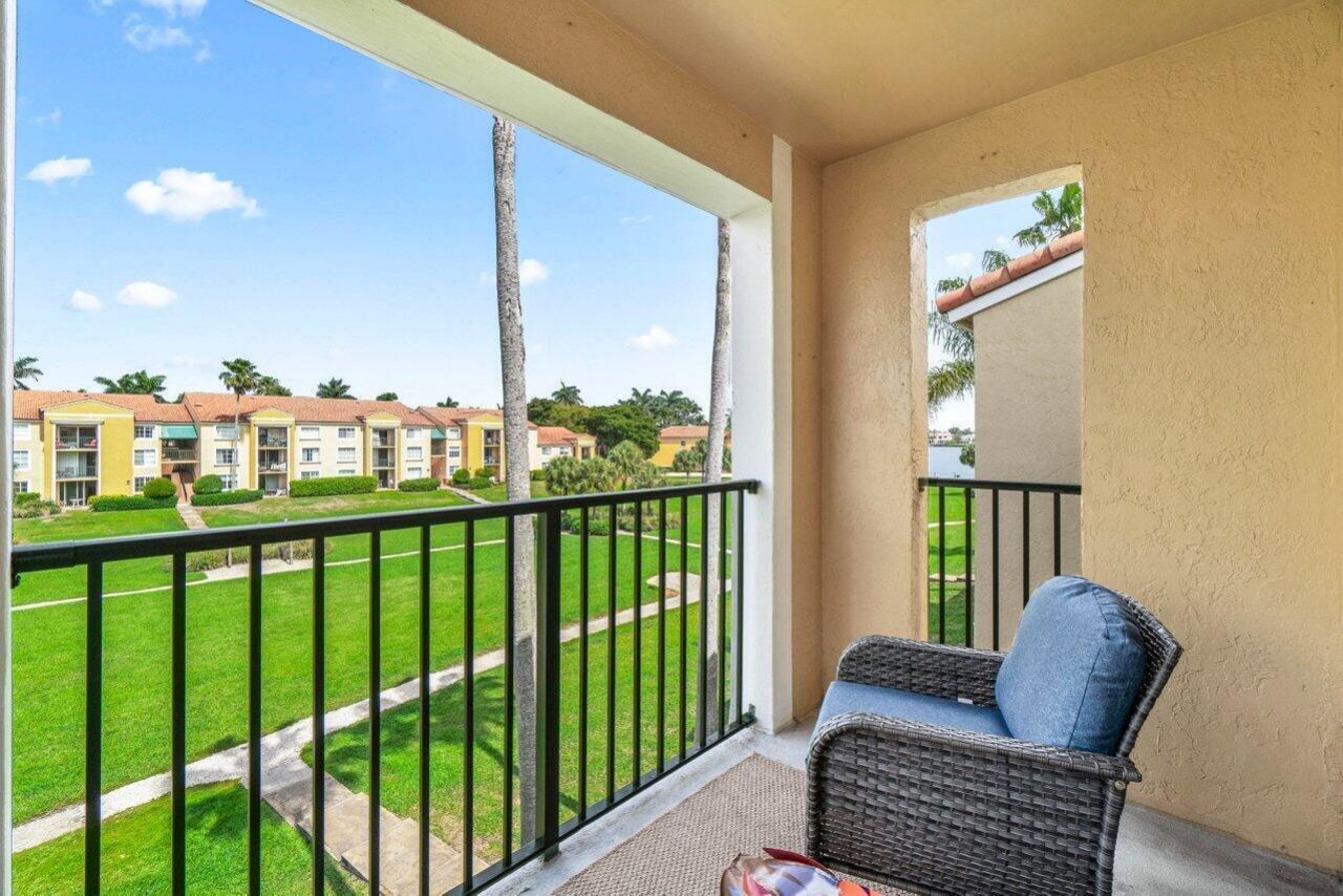 157 Yacht Club Way, Hypoluxo, FL 33462 Photo