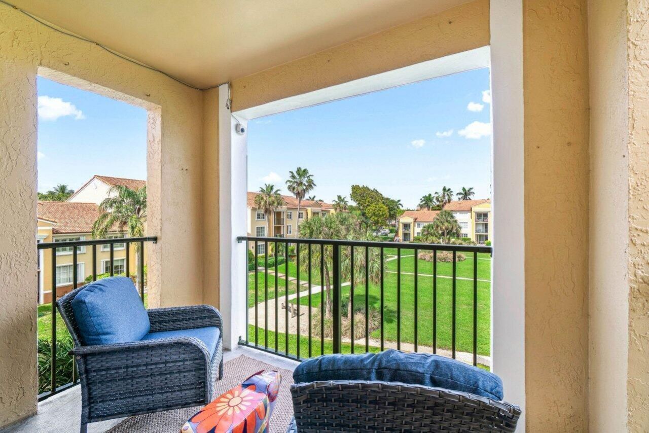 157 Yacht Club Way, Hypoluxo, FL 33462 Photo