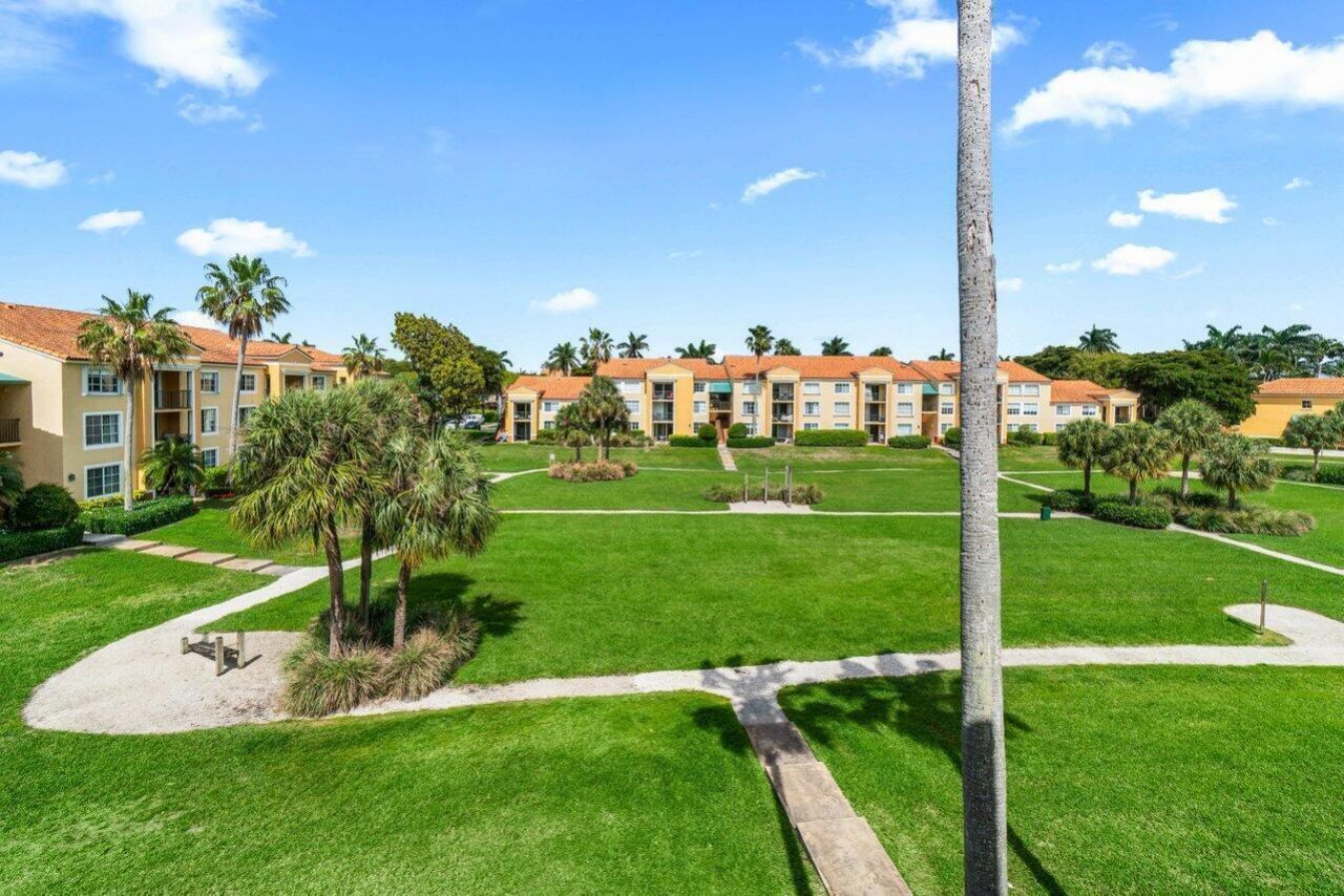 157 Yacht Club Way, Hypoluxo, FL 33462 Photo