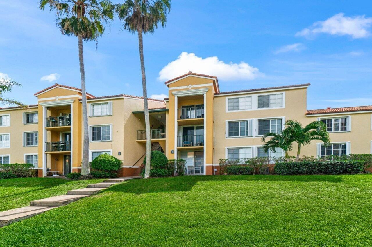 157 Yacht Club Way, Hypoluxo, FL 33462 Photo