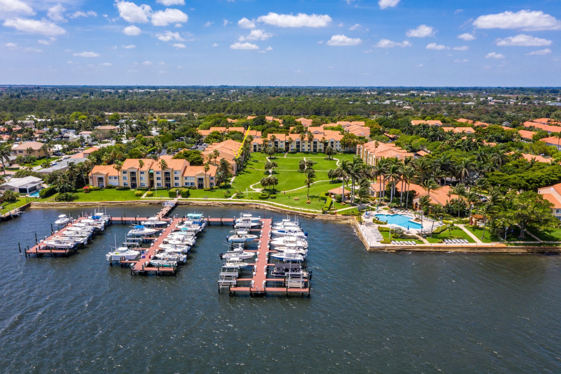157 Yacht Club Way, Hypoluxo, FL 33462 Photo
