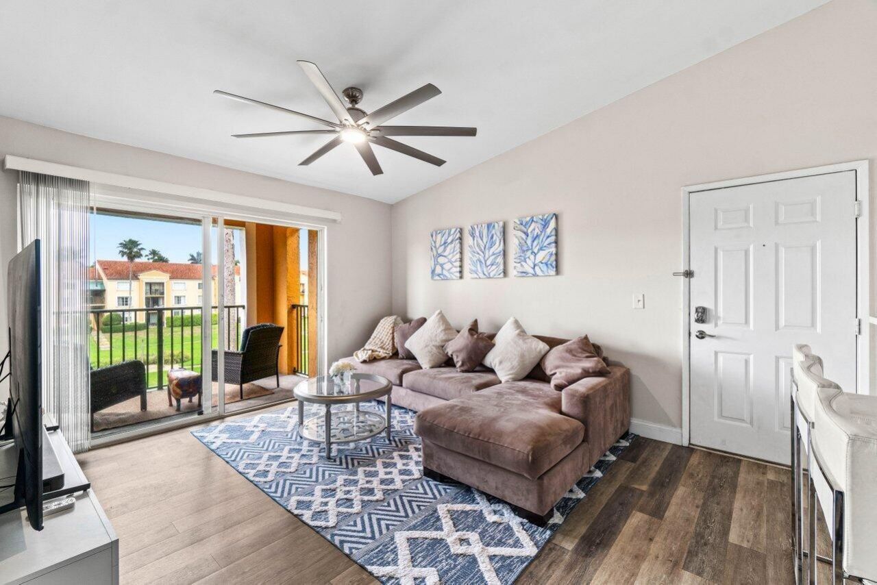 157 Yacht Club Way, Hypoluxo, FL 33462 Photo